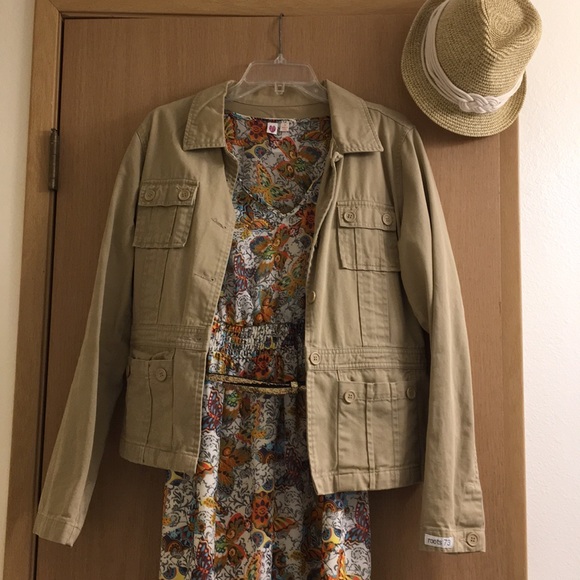 💙 Butterfly 🦋 Print Dress - Picture 2 of 6